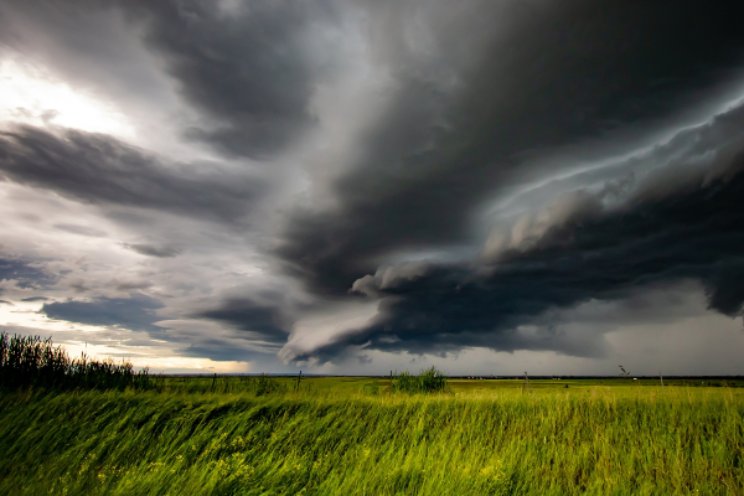 Zwaar onweer voorspeld