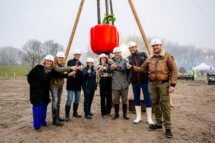 Laatste paal geslagen nieuwbouw Harvest House